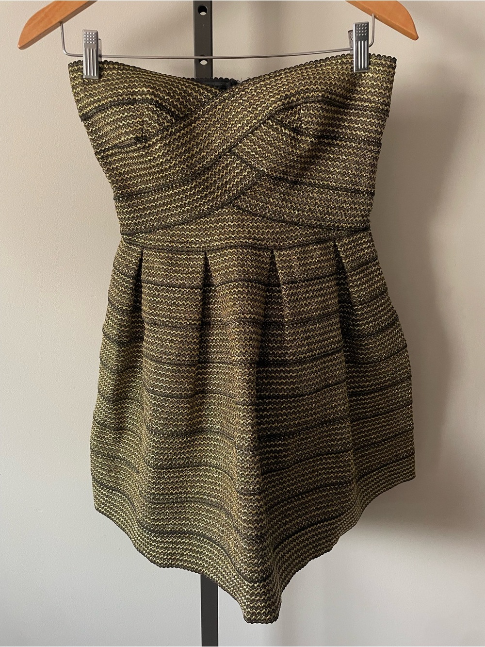 Sans Souci Metallic Gold & Black Strapless Mini Dress Fit Flare Party Glam